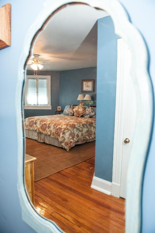 Cedars & Beeches Bed & Breakfast Long Branch Habitación foto