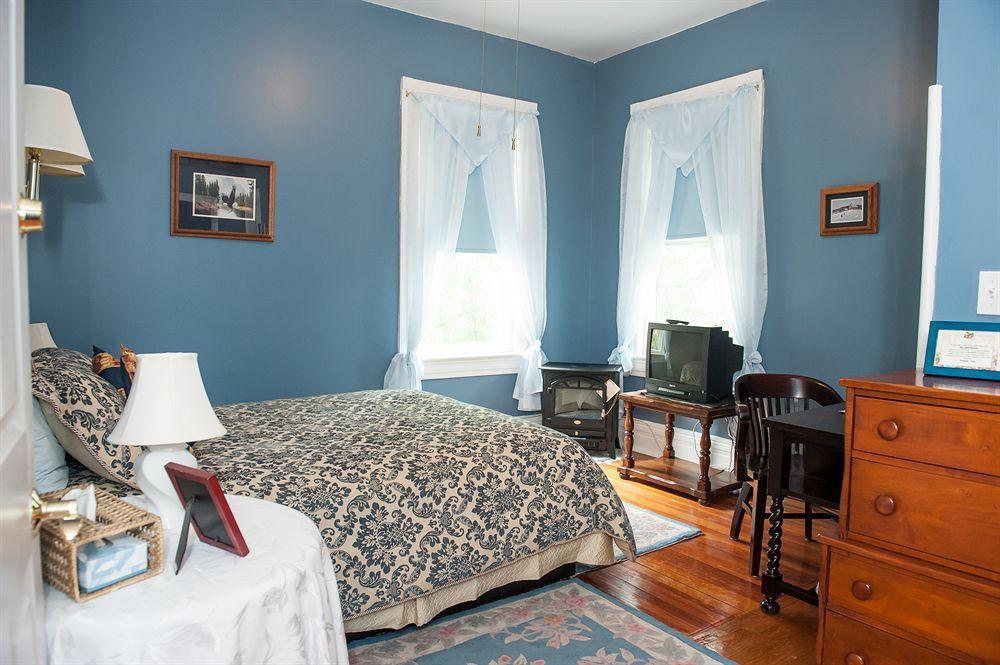 Cedars & Beeches Bed & Breakfast Long Branch Exterior foto